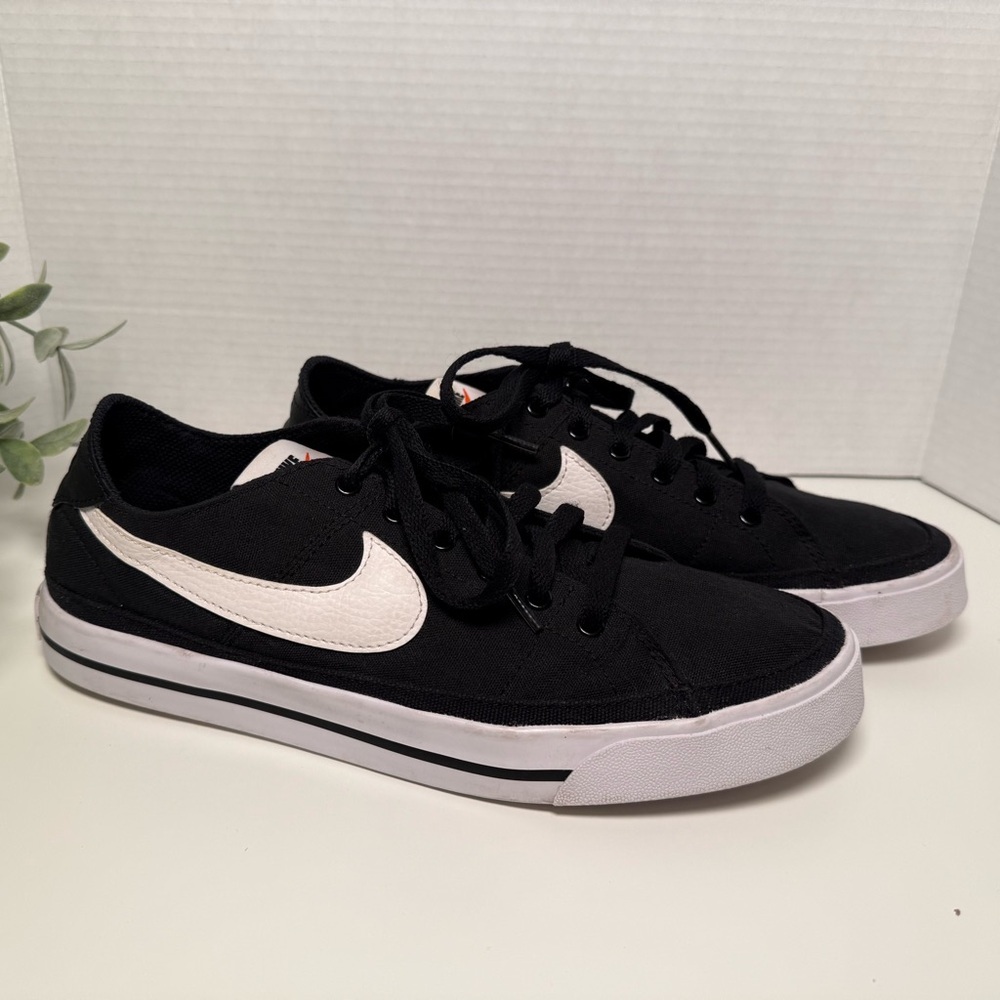 Nike Court Legacy Canvas Black & White Sneakers Shoes Womens Size 11 Streetwear